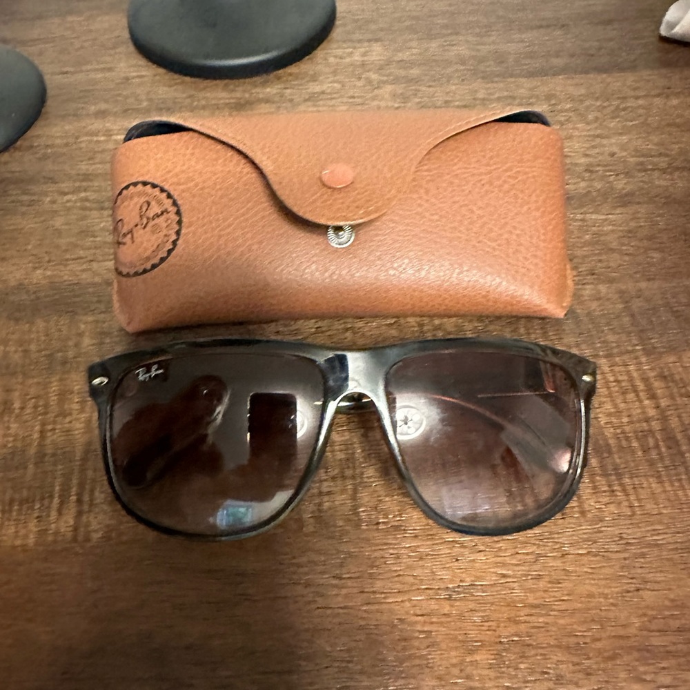 Ray bans